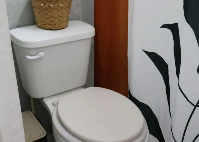 Apartment Comfy Yaxkin On Downtown, 3 Block Away From Sea And Sunsets *
